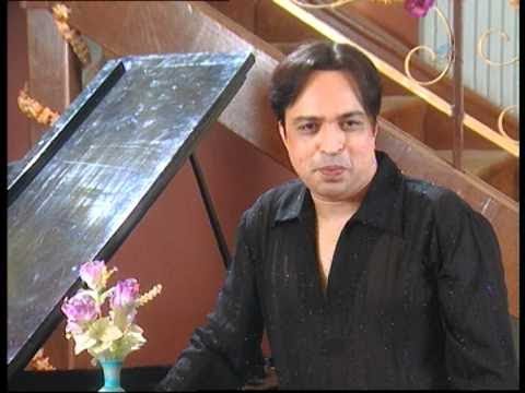 Gore Gore Hathon Mein — watch video