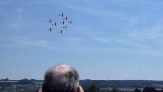 preview picture of video 'PC-7 Team on Air Display Grenchen 2010'