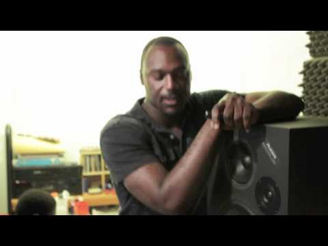 Catch up with M.SLEEP (VAULT STUDIO DIARIES)