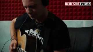 Finaz - Dancing with the echoes (live a Radio Città Futura) - HD