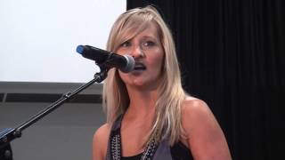 Teea Goans - Nobody Wins