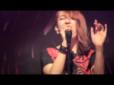 윤하(Younha) - Fireworks(Showcase Live)