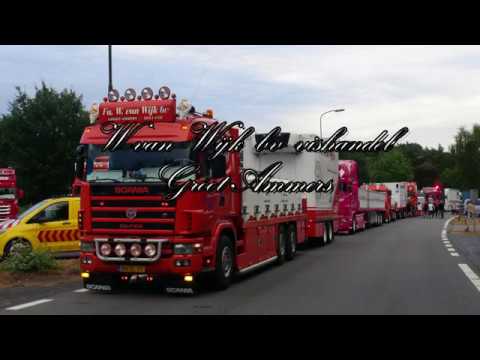 Scania's W van Wijk bv  Groot Ammers, met anderen naar huis uit ASSEN