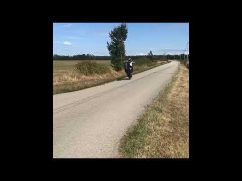 MOMENT DE LA TEAM GLR BAVETTE DRIFT BURN