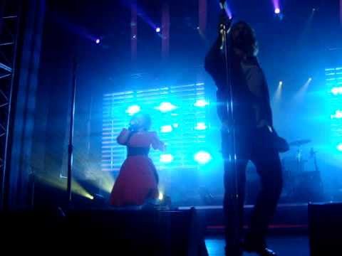 Daft Punk & Sneaky Sound System - I Love It Live