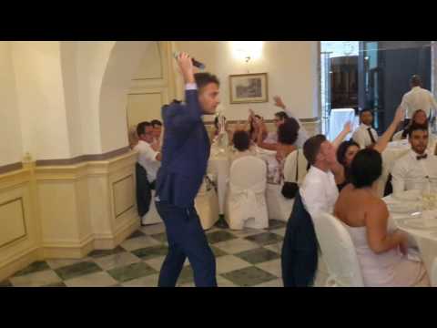 Musica e Animazione Matrimonio con Divertimento ai Tavoli - Castello Chiola - Francesco Barattucci