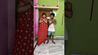 Download lagu New Tricks 😱 don't miss the end 😂 #funny #ytshorts #youtube #shorts #couple mp3