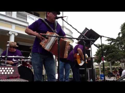 Los Monarcas - KROB Father's Day Concert 2013