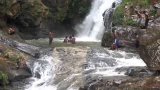 preview picture of video 'Sri Lanka - Ella waterfalls'