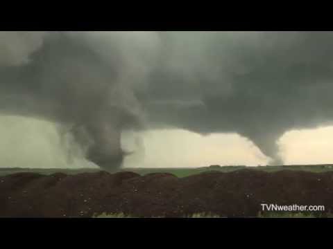 15 seconds of STORM CHASING INSANITY! The best of 2014