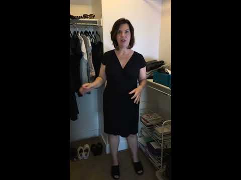 Minimalist Closet Tour (Project 333)