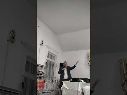 Fratele Ruben Preț predica in biserica din Budieni la fratele Meclaut