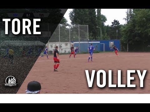 Tipp-Kick Volley von Fabian Krämer (TuS Roland Bürrig)