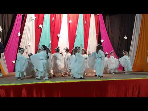 Ëngjëjt- Ansambli Albanopolis