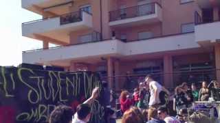 preview picture of video 'Manifestazione studentesca contro il progetto di trivellazione petrolifera Ombrina Mare, Lanciano'