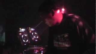Luke Eargoggle live 2012-04-07