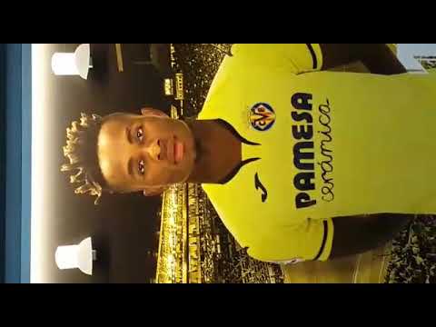 Alao’s ‘Live Commentary’ at Chukwueze’s Corner (Villarreal Dressing Room) Alao’s ‘Live Commentary’ at Chukwueze’s Corner (Villarreal Dressing Room)