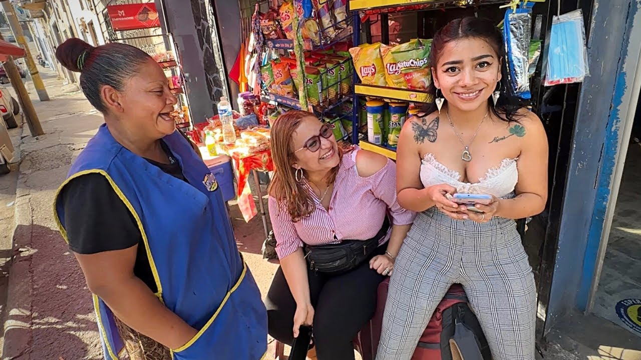 LATINAS almost KIDNAPPED me for MARRIAGE! (Taking the American "DONKEY" route!) 🇭🇳