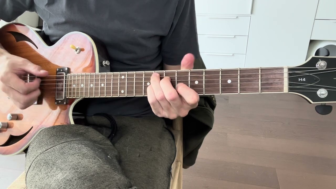 Guitarist comping easy chord voicings through the jazz standard Autumn Leaves