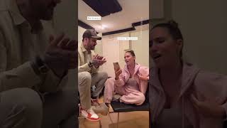 Melendi e India Martínez Con Solo una Sonrisa 😁 precioso con guitarra#shorts #shorts #tiktok #spain