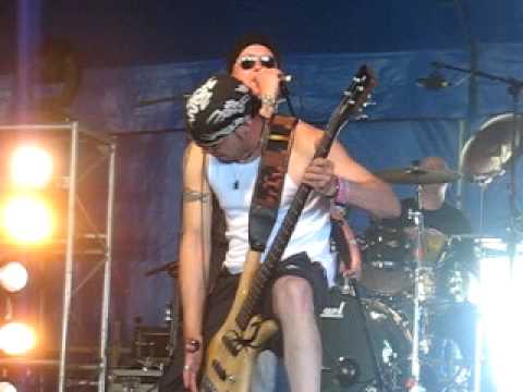 Auger Bane-House of The Scorpion live at Download 09