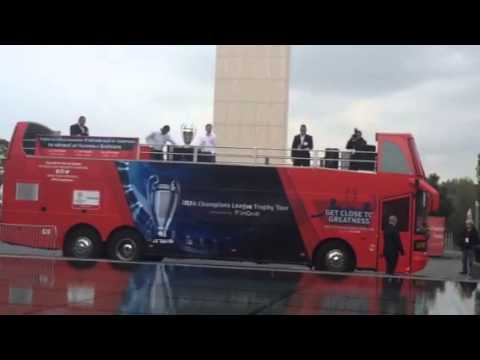 UEFA Champions League Trophy Tour: Takto prišla ušatá trofej do hlavného mesta!