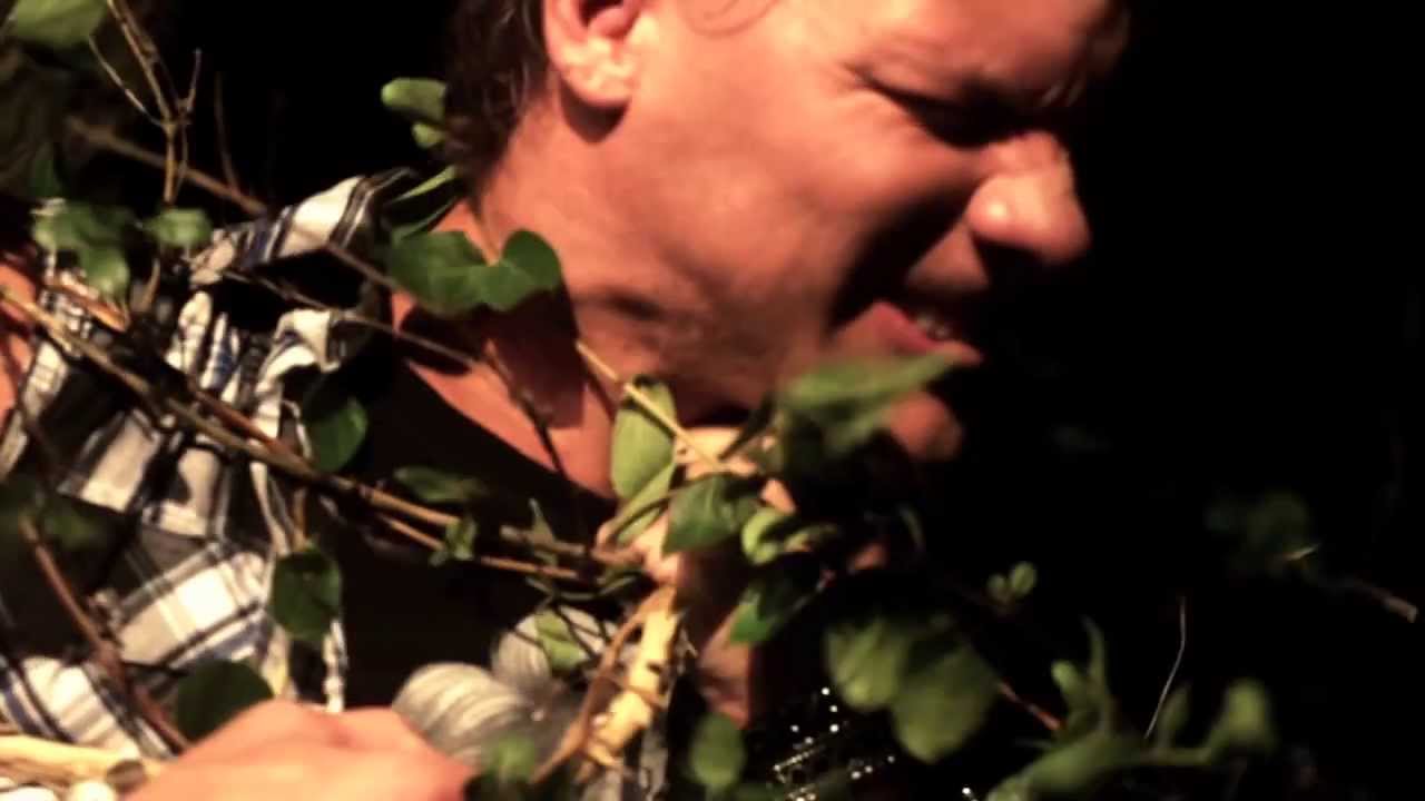 Fozzy — Sandpaper (Featuring M Shadows)