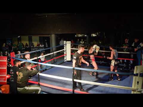 Laura Mercier (Warwick) vs. Rita Pena (Nottingham)