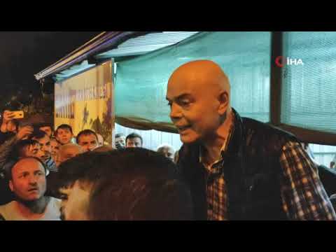 Erenler'de olaylı gece! Bıçaklı gaspçıyı dövüp eylem yaptılar