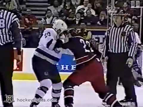 Luke Richardson vs Darren Langdon