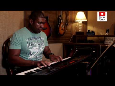 Ed White Gravando Teclados Keys- Veia de Sambista (Produção André Santos)