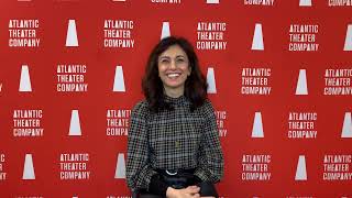 English: Behind-the-scenes Interviews with the Cast