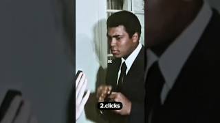 Download lagu Mohammad Ali showed how fast he is to the interveiwer🐐 mp3