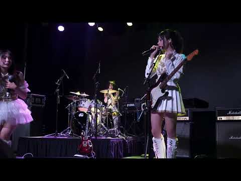 Houston, TX | 2025 QWER 1st World Tour: ROCKATION - 2nd Ment