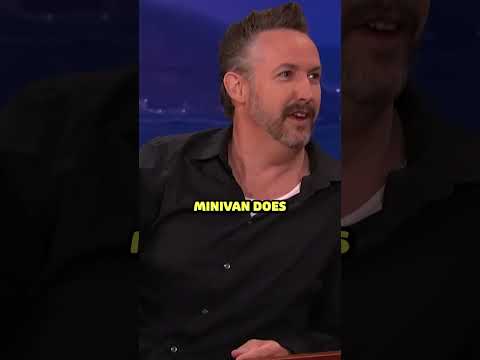 Harland Williams tells Conan O'Brien about his minivan incident