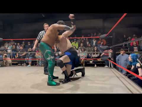 Logan Quindell vs Cobalt the Crusader HIGHLIGHTS/Season's Beatings 2022