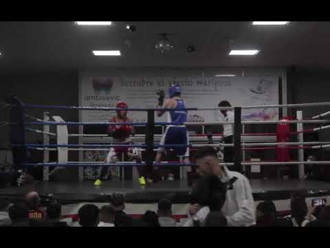 Mejores momentos del boxeador Mateo Bueso. En Dojo Armilla