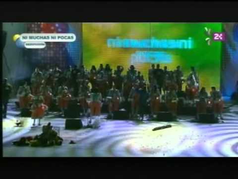 MURGA NI MUCHAS NI POCAS 2011 - PRESENTACIÓN Y PASACALLE