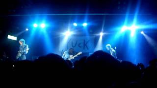 Yuck - The Base Of A Dream Is Empty (Live) at The Wall, Taipei, 2012-02-14