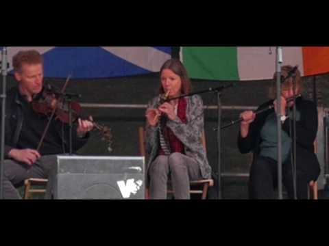 Banish Misfortune Kilavil Jig The Haunted House   Detmold Waldbühne