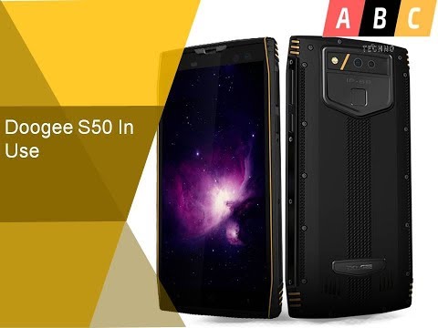 Doogee S50 In Use
