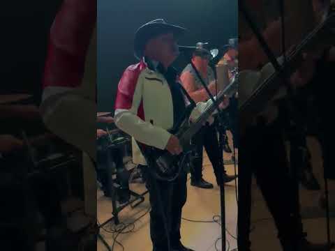 un poco de música en Charata chaco