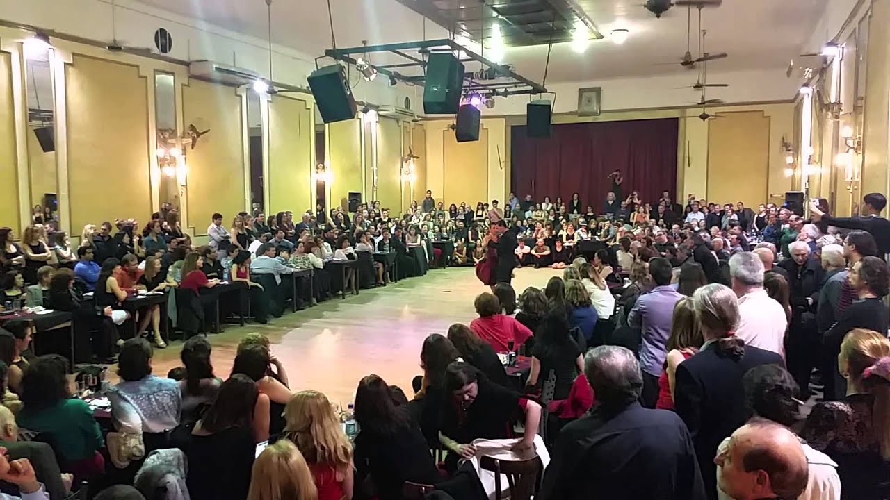 Video thumbnail for Emancipación - Guido Palacios y Florencia Zarate en la Milonga Itinerante