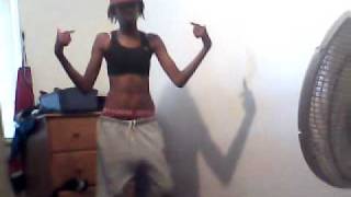 Shaggy dancing to hotline by ciara