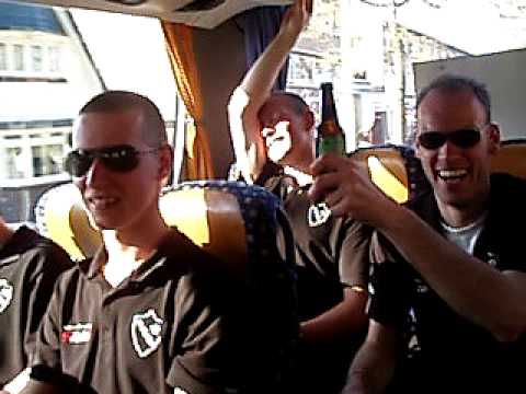 Omlandia 1 in de bus na Drenthina uit B