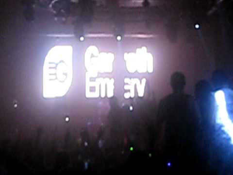 Gareth Emery - Kernkraft 400 (by Zombie Nation)