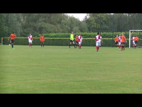 UVV JO15-3 - DE MEERN JO15-4 1ste helft bekerwedstrijd (4-2) deel 3