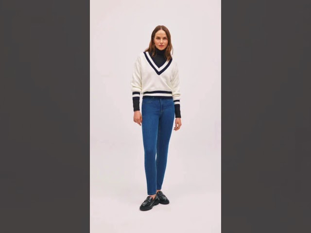 Vídeo relacionado con YSABEL MORA - Sujetador Doble Push-up Nude, Realce Máximo para Cualquier Ocasión, Diseño Mediterráneo Hecho en Valencia, Materiales Adaptables y Sostenibles, Confort Diario