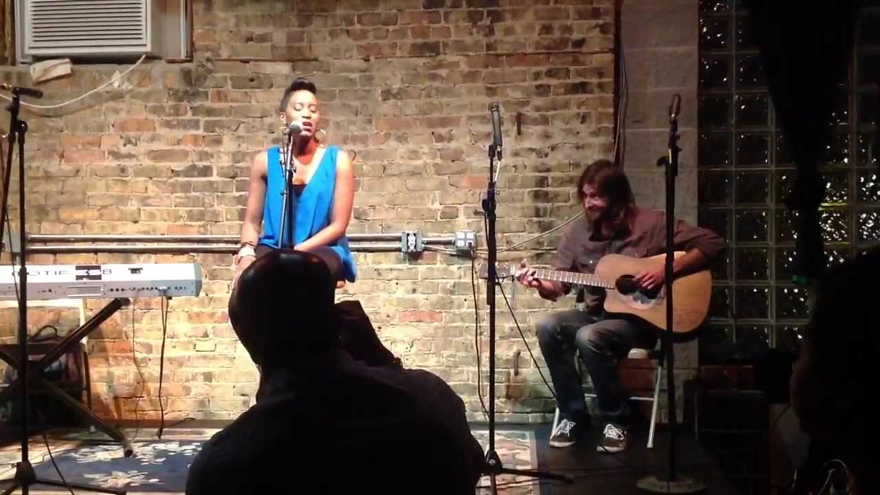 Promotional video thumbnail 2 for Lynn Solar Music