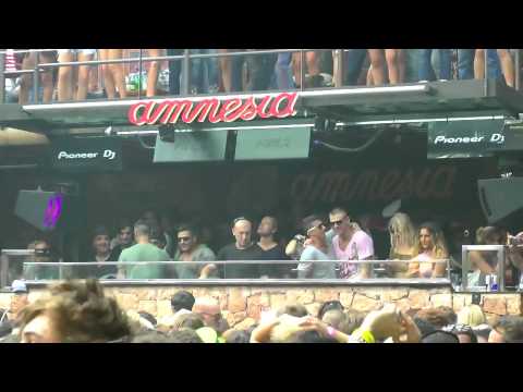 MARCO CAROLA play [R.U.X. - FUNKADELICA] @ AMNESIA Ibiza MUSIC ON 2012